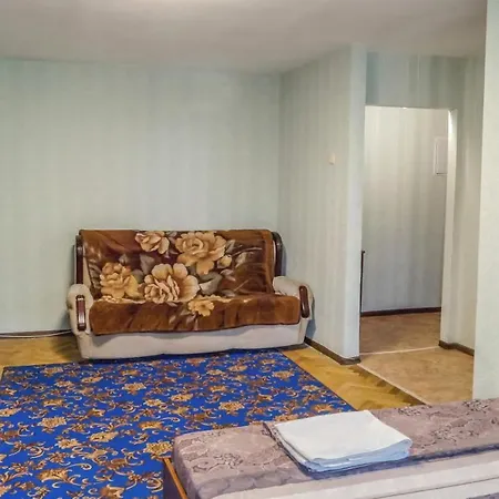 On Druzhby Narodiv 6 A Apartment *